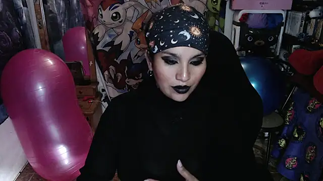 Snapshot of kureiji_hentaii chatting on May 20, 1:01 am kureiji hentaii online show from May 20, 1:01 am