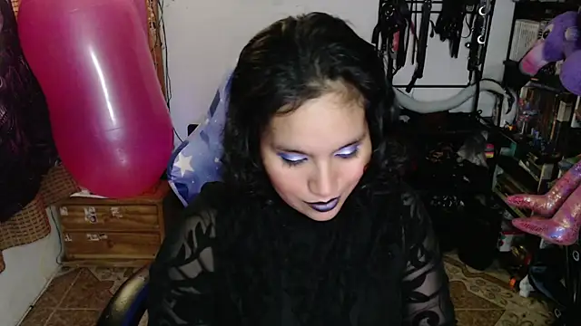 Snapshot of kureiji_hentaii chatting on July 7, 4:04 am kureiji hentaii online show from July 7, 4:04 am