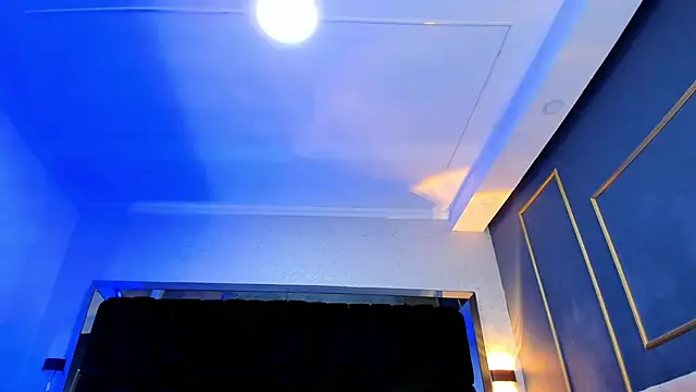 NikkySmiith online show from March 3, 7:06 pm