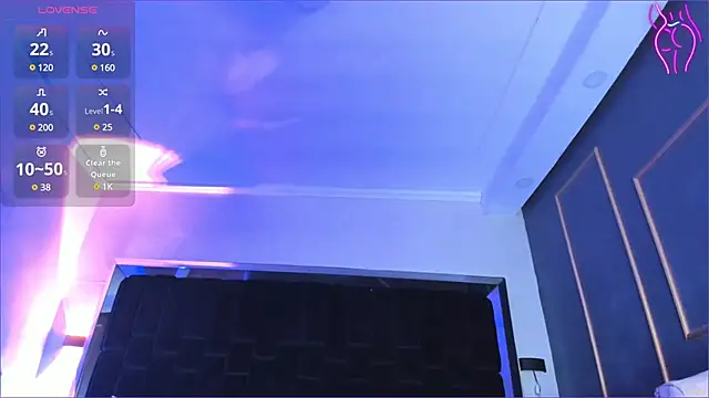 NikkySmiith online show from March 6, 1:48 am