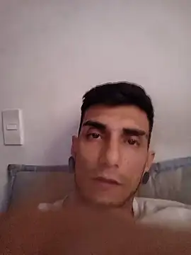 Snapshot of Bogotano1312 chatting on December 14, 10:36 pm Bogotano1312 online show from December 14, 10:36 pm