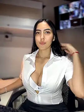 MarianaBenz online show from June 21, 12:13 am