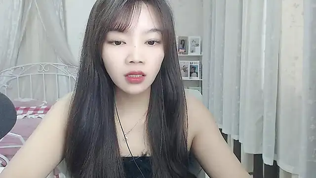 Snapshot of Jenny-Z chatting on October 28, 1:42 am Jenny-Z online show from October 28, 1:42 am