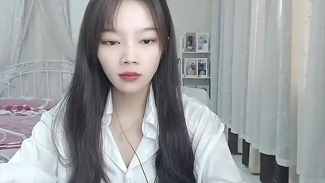 Snapshot of Jenny-Z chatting on November 2, 1:41 am Jenny-Z online show from November 2, 1:41 am