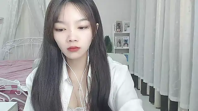 Snapshot of Jenny-Z chatting on November 22, 2:21 am Jenny-Z online show from November 22, 2:21 am