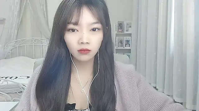 Snapshot of Jenny-Z chatting on November 30, 2:15 am Jenny-Z online show from November 30, 2:15 am