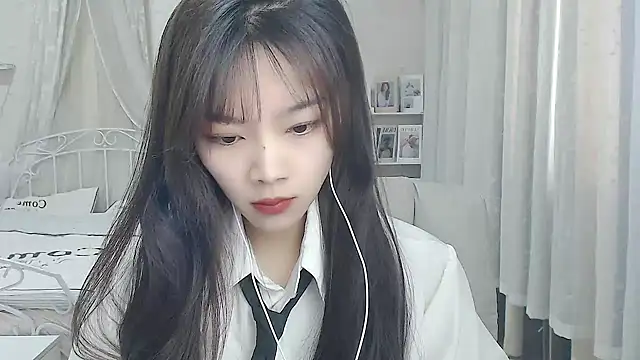 Jenny-Z online show from December 18, 2:28 am