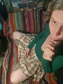 shadow199393 online show from December 7, 3:25 am