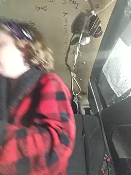 shadow199393 online show from March 1, 2:37 am