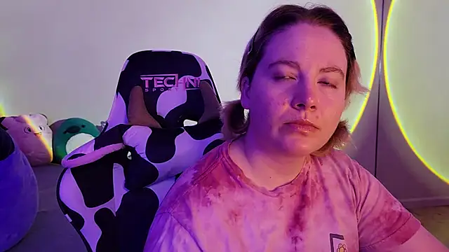 InternetFairy XO online show from December 21, 2:15 pm