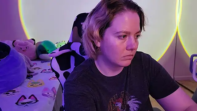 InternetFairy XO online show from February 28, 7:58 am