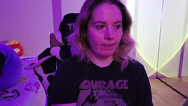 InternetFairy XO online show from October 19, 1:39 am