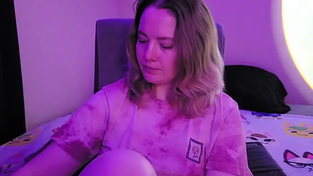 InternetFairy XO online show from November 27, 3:30 am