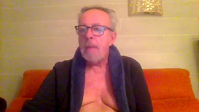 tuggy59 online show from February 9, 5:33 am