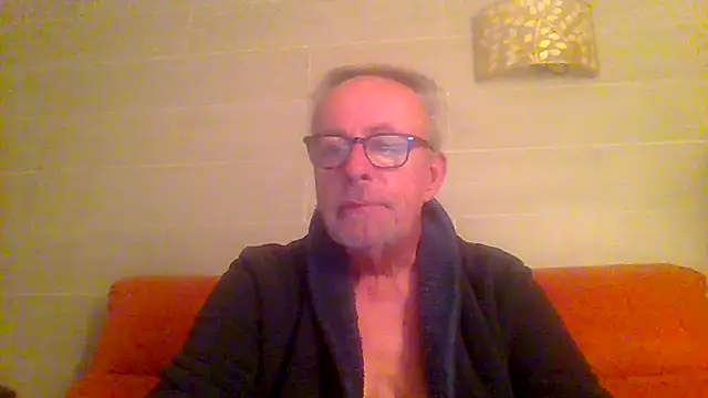 tuggy59 online show from March 6, 4:53 am