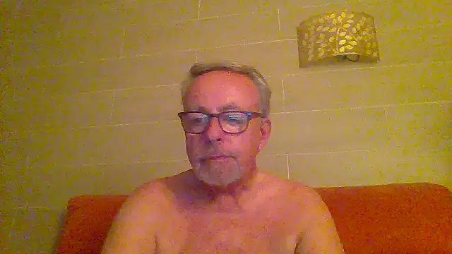 tuggy59 online show from June 23, 2:53 am