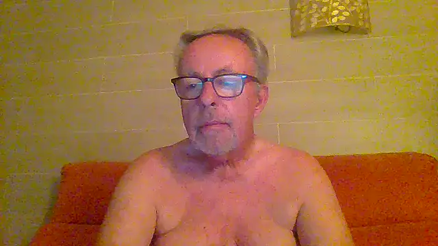 tuggy59 online show from June 25, 4:45 am