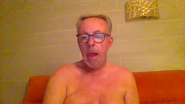 tuggy59 online show from July 10, 4:50 am