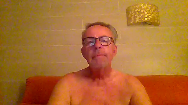 tuggy59 online show from July 29, 3:59 am