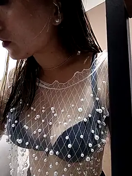 marena saenz online show from November 12, 2:28 pm