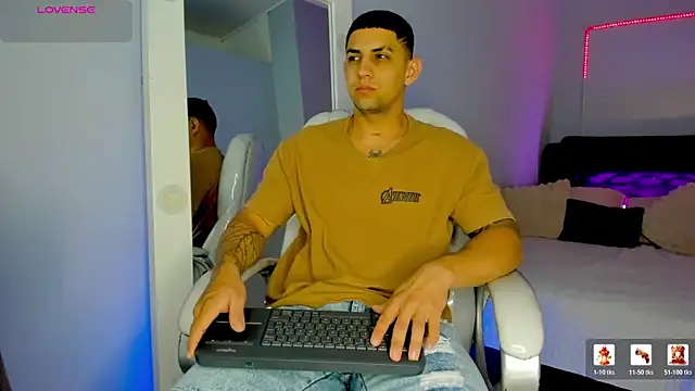 Alex cute77 online show from July 18, 12:20 pm