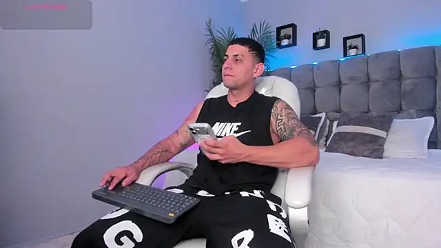 Alex cute77 online show from July 20, 1:02 pm