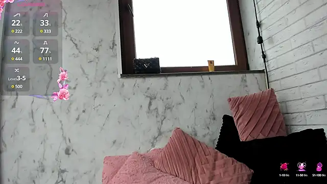 Snapshot of Sassy_Teen chatting on January 25, 10:51 am Sassy Teen online show from January 25, 10:51 am