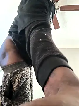 icyMike43 online show from December 15, 5:17 pm