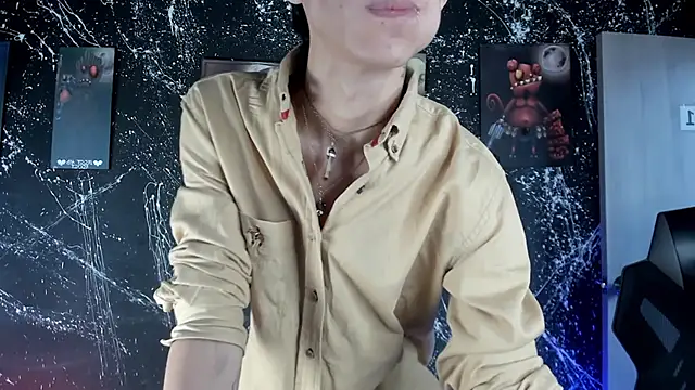 Snapshot of DereckCooperr chatting on November 29, 10:02 pm DereckCooperr online show from November 29, 10:02 pm