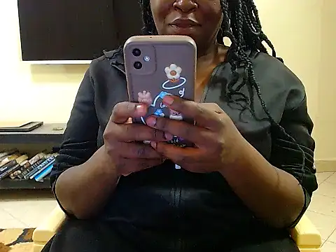 Snapshot of sunnylovexp chatting on June 3, 4:45 pm sunnylovexp online show from June 3, 4:45 pm