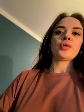 Snapshot of KristenSayles chatting on September 21, 2:51 pm KristenSayles online show from September 21, 2:51 pm