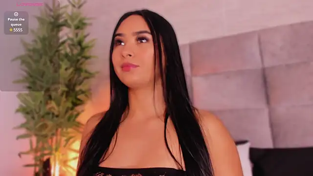 Snapshot of mia_crawford chatting on March 15, 11:51 am mia crawford online show from March 15, 11:51 am