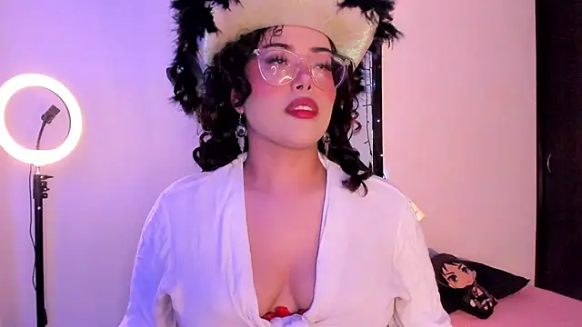 Snapshot of willow_poisson chatting on July 25, 9:34 pm willow poisson online show from July 25, 9:34 pm