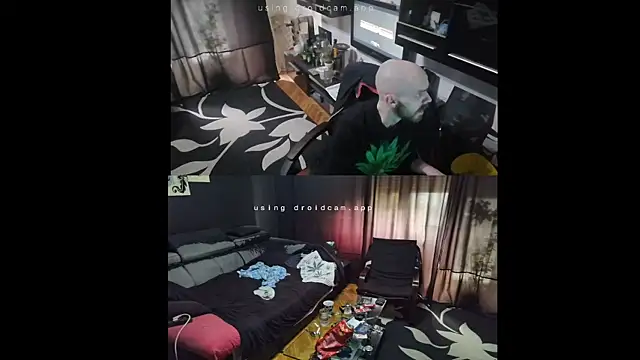 Snapshot of HardAlready chatting on December 14, 9:07 am HardAlready online show from December 14, 9:07 am