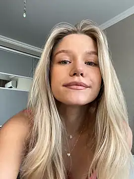 Snapshot of JessIsLove chatting on March 7, 5:40 am JessIsLove online show from March 7, 5:40 am