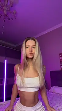 Snapshot of JessIsLove chatting on January 11, 5:12 am JessIsLove online show from January 11, 5:12 am