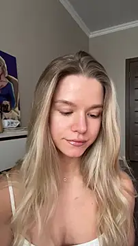 Snapshot of JessIsLove chatting on February 16, 12:34 pm JessIsLove online show from February 16, 12:34 pm