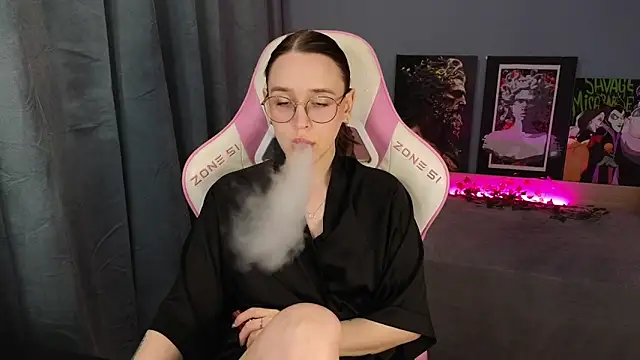 Sweet frosti online show from June 2, 4:14 am