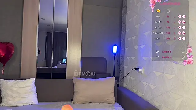 soficumss online show from February 21, 3:21 pm