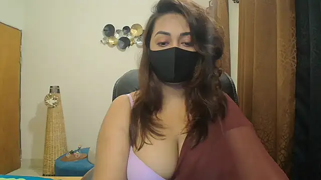 Snapshot of OH-Monica chatting on September 23, 9:51 pm OH-Monica online show from September 23, 9:51 pm