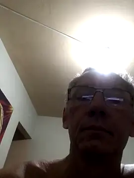 Snapshot of eleno1542 chatting on October 30, 8:49 am eleno1542 online show from October 30, 8:49 am