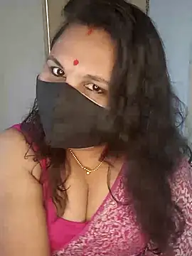 Snapshot of Love-priya chatting on February 23, 7:55 am Love-priya online show from February 23, 7:55 am