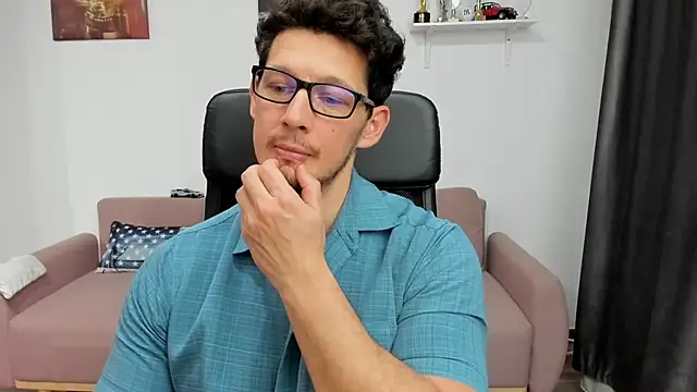 BrutusK08 online show from January 23, 2:39 pm