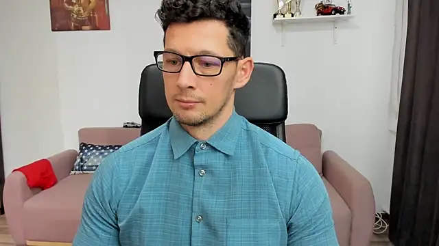 BrutusK08 online show from February 16, 10:43 am