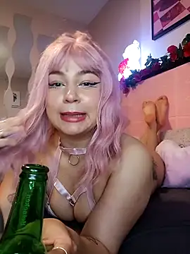 Snapshot of Lia_Roxx chatting on February 11, 5:29 pm Lia Roxx online show from February 11, 5:29 pm