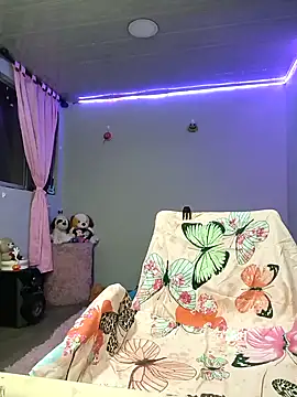 Snapshot of KATYGONZALEZ chatting on January 26, 11:39 pm KATYGONZALEZ online show from January 26, 11:39 pm