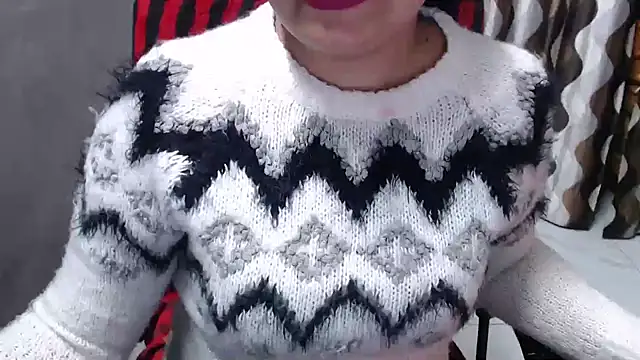 Snapshot of Kaur_Jannat chatting on December 21, 5:40 pm Kaur Jannat online show from December 21, 5:40 pm