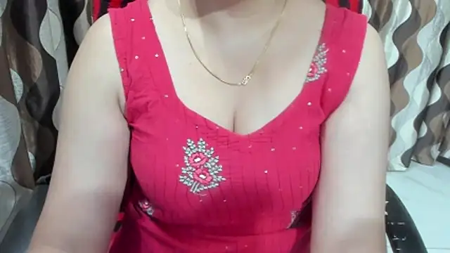 Snapshot of Kaur_Jannat chatting on October 29, 6:53 pm Kaur Jannat online show from October 29, 6:53 pm