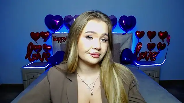 Snapshot of StacyYellig chatting on February 5, 7:10 pm StacyYellig online show from February 5, 7:10 pm