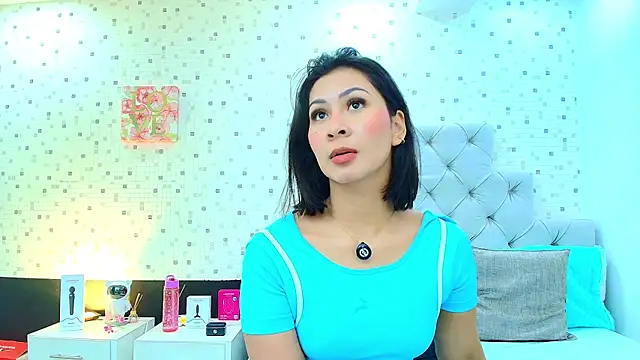 Snapshot of JulietaReyess chatting on June 12, 11:53 am JulietaReyess online show from June 12, 11:53 am